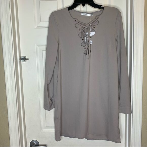 Missguided Scallop Front Lace Up Shift Dress Gray - Picture 1 of 11